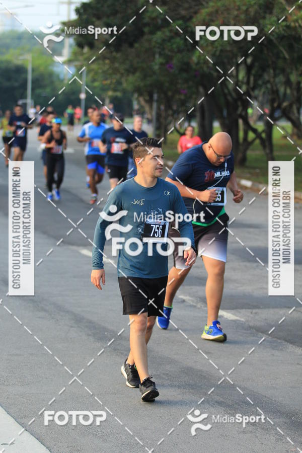 Buy your photos of the event10 Milhas 2018 - So Paulo on Fotop
