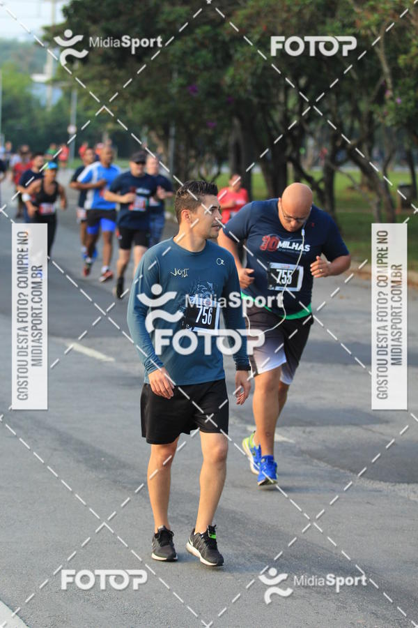Buy your photos of the event10 Milhas 2018 - So Paulo on Fotop