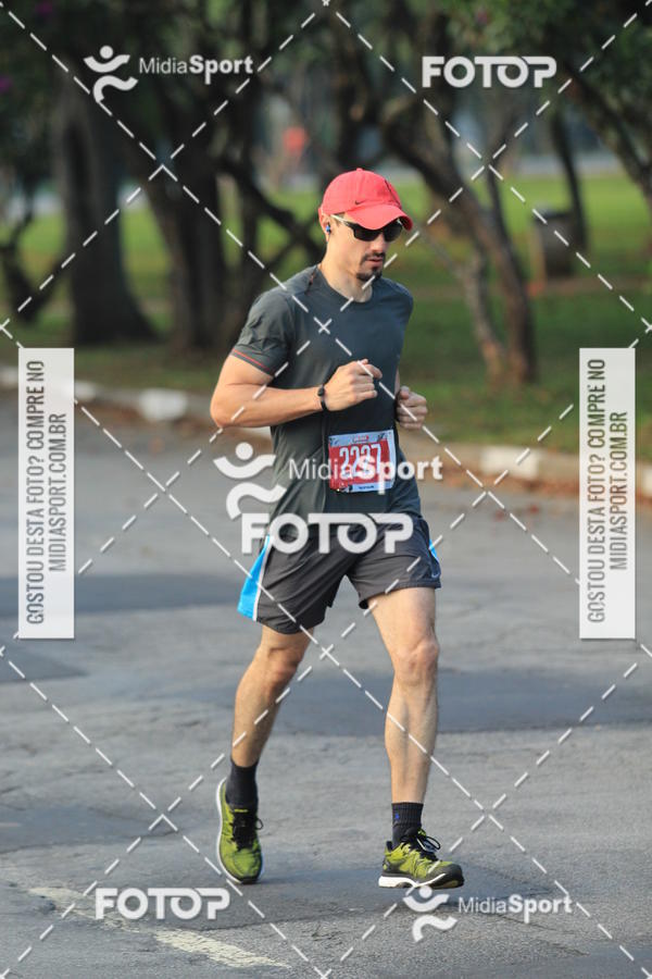 Buy your photos of the event10 Milhas 2018 - So Paulo on Fotop
