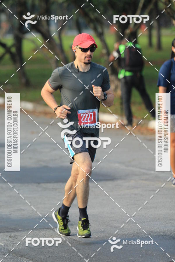 Buy your photos of the event10 Milhas 2018 - So Paulo on Fotop