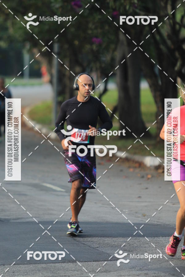 Buy your photos of the event10 Milhas 2018 - So Paulo on Fotop