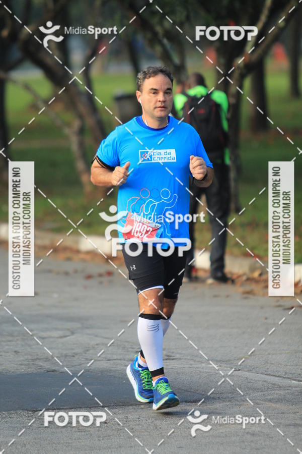 Buy your photos of the event10 Milhas 2018 - So Paulo on Fotop