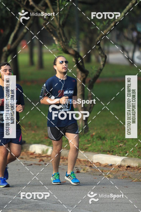 Buy your photos of the event10 Milhas 2018 - So Paulo on Fotop