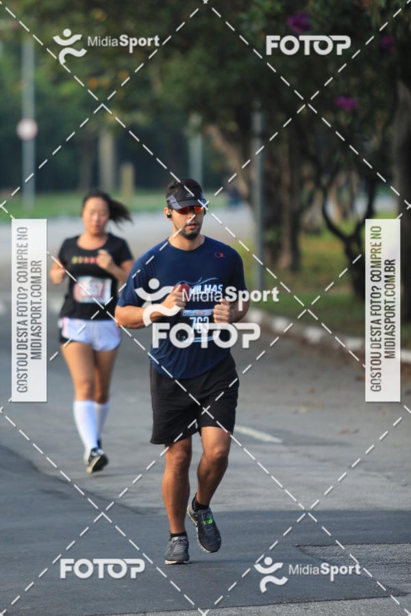 Buy your photos of the event10 Milhas 2018 - So Paulo on Fotop