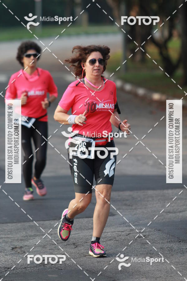 Buy your photos of the event10 Milhas 2018 - So Paulo on Fotop