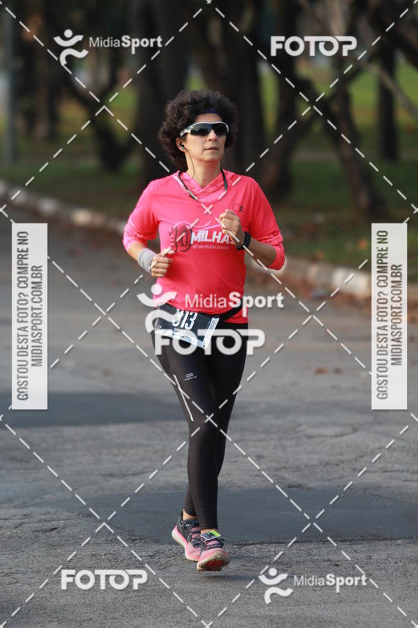 Buy your photos of the event10 Milhas 2018 - So Paulo on Fotop