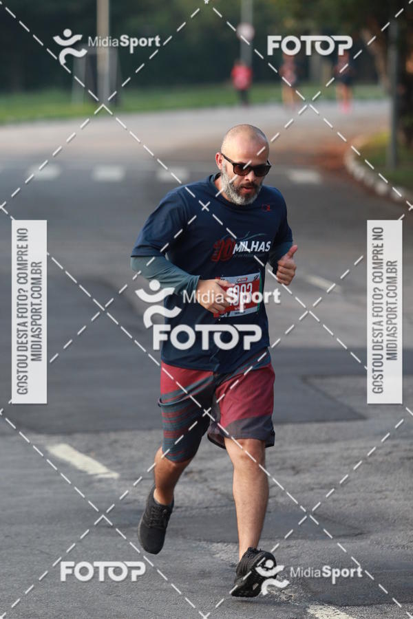 Buy your photos of the event10 Milhas 2018 - So Paulo on Fotop