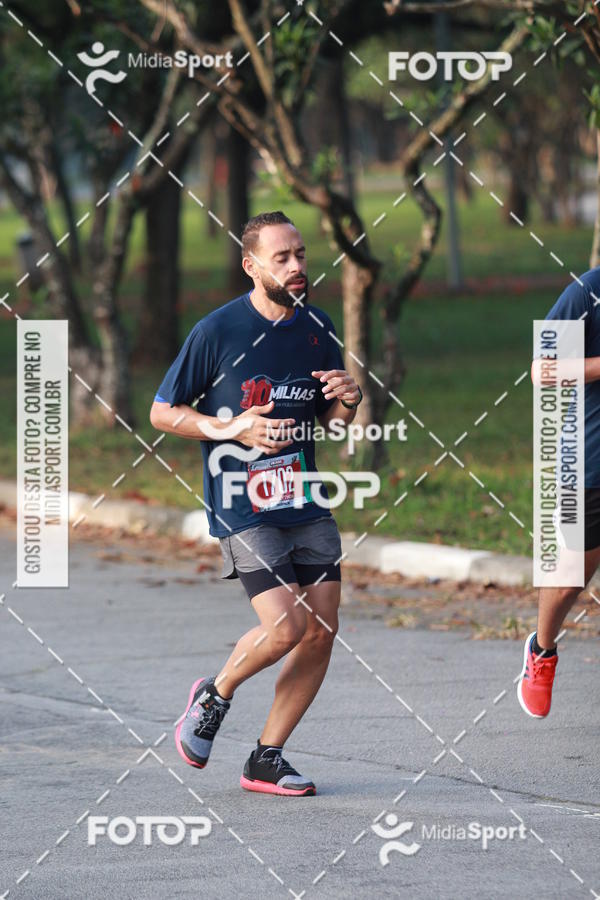 Buy your photos of the event10 Milhas 2018 - So Paulo on Fotop