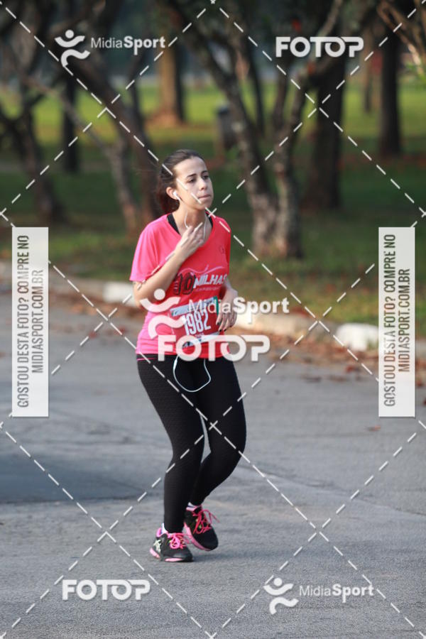 Buy your photos of the event10 Milhas 2018 - So Paulo on Fotop