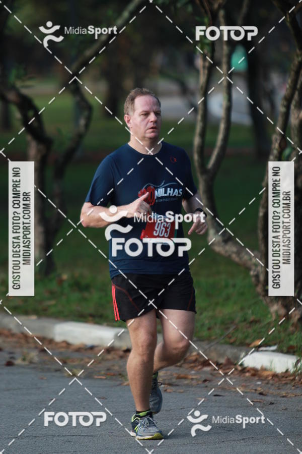 Buy your photos of the event10 Milhas 2018 - So Paulo on Fotop