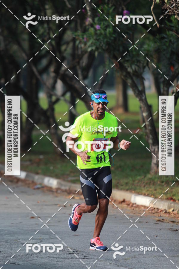 Buy your photos of the event10 Milhas 2018 - So Paulo on Fotop