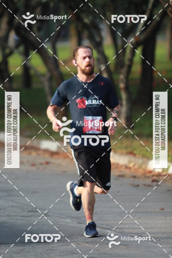 Buy your photos of the event10 Milhas 2018 - So Paulo on Fotop