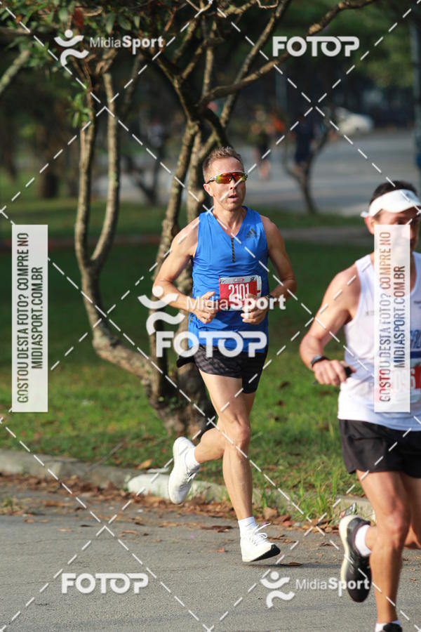 Buy your photos of the event10 Milhas 2018 - So Paulo on Fotop