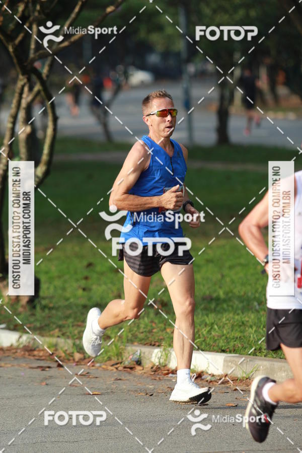 Buy your photos of the event10 Milhas 2018 - So Paulo on Fotop