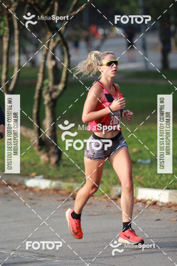 Buy your photos of the event10 Milhas 2018 - So Paulo on Fotop