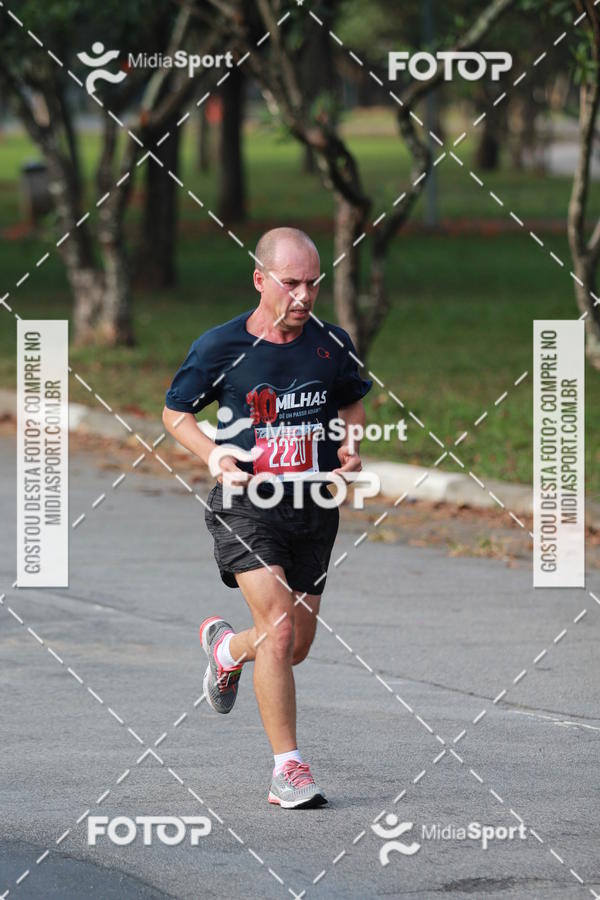 Buy your photos of the event10 Milhas 2018 - So Paulo on Fotop