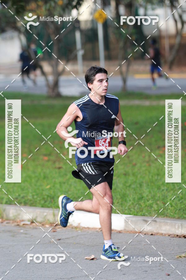 Buy your photos of the event10 Milhas 2018 - So Paulo on Fotop