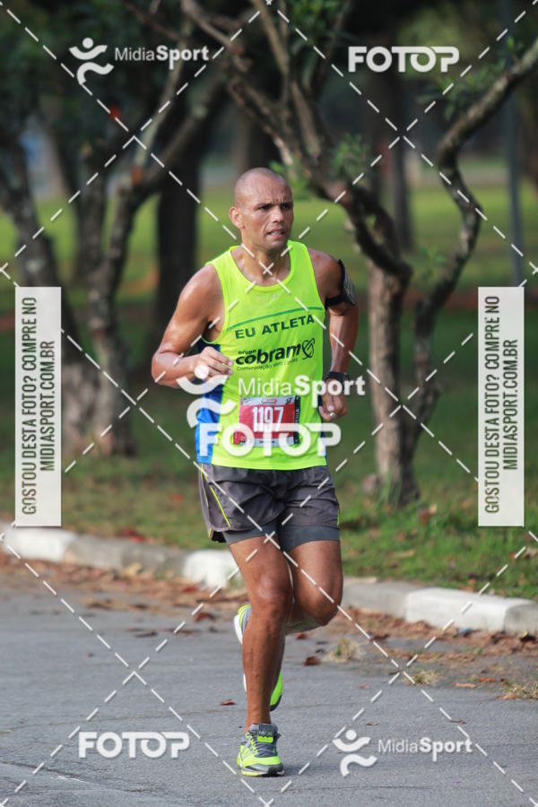 Buy your photos of the event10 Milhas 2018 - So Paulo on Fotop