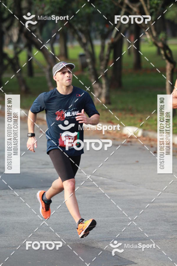 Buy your photos of the event10 Milhas 2018 - So Paulo on Fotop