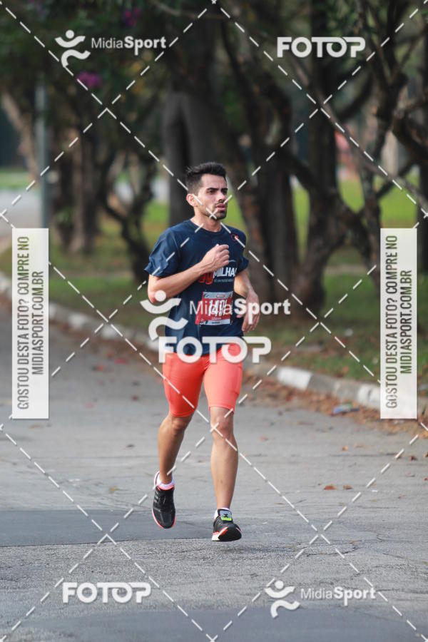 Buy your photos of the event10 Milhas 2018 - So Paulo on Fotop