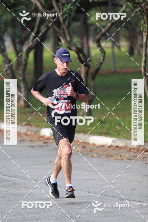 Buy your photos of the event10 Milhas 2018 - So Paulo on Fotop