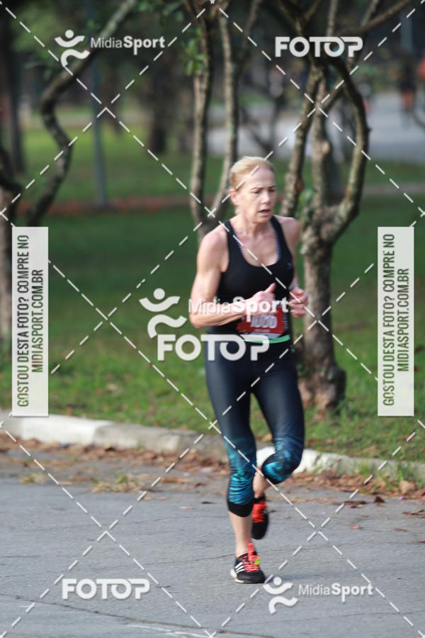 Buy your photos of the event10 Milhas 2018 - So Paulo on Fotop