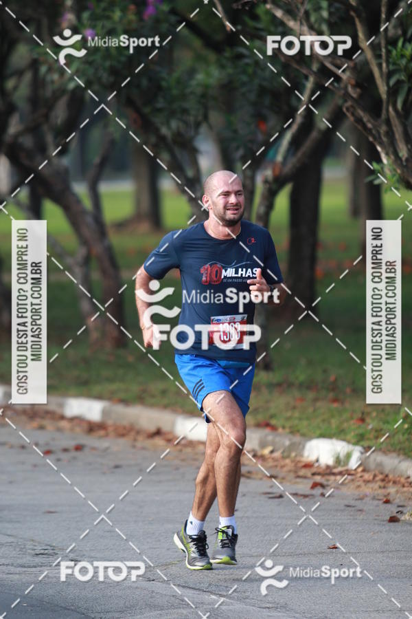Buy your photos of the event10 Milhas 2018 - So Paulo on Fotop