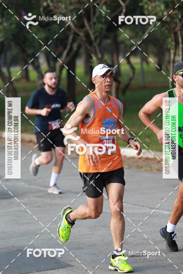 Buy your photos of the event10 Milhas 2018 - So Paulo on Fotop