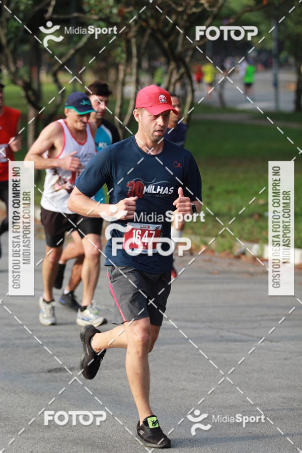 Buy your photos of the event10 Milhas 2018 - So Paulo on Fotop