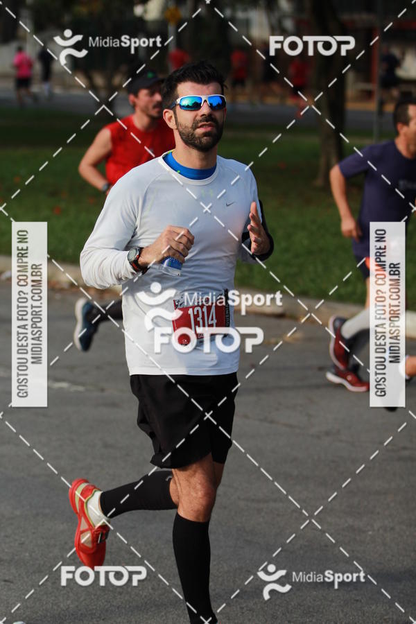 Buy your photos of the event10 Milhas 2018 - So Paulo on Fotop