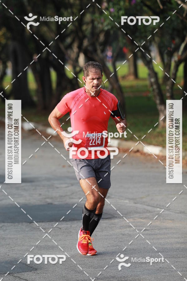 Buy your photos of the event10 Milhas 2018 - So Paulo on Fotop