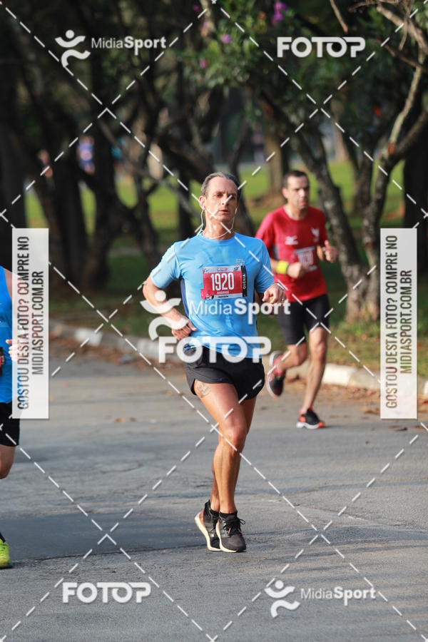Buy your photos of the event10 Milhas 2018 - So Paulo on Fotop