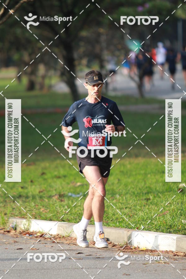 Buy your photos of the event10 Milhas 2018 - So Paulo on Fotop
