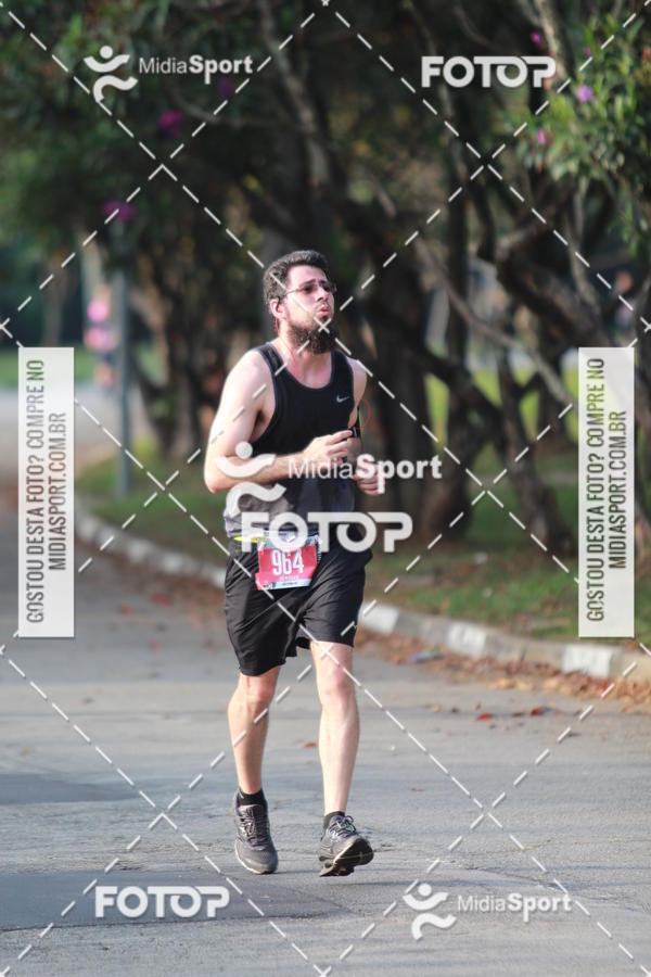 Buy your photos of the event10 Milhas 2018 - So Paulo on Fotop