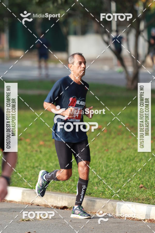 Buy your photos of the event10 Milhas 2018 - So Paulo on Fotop