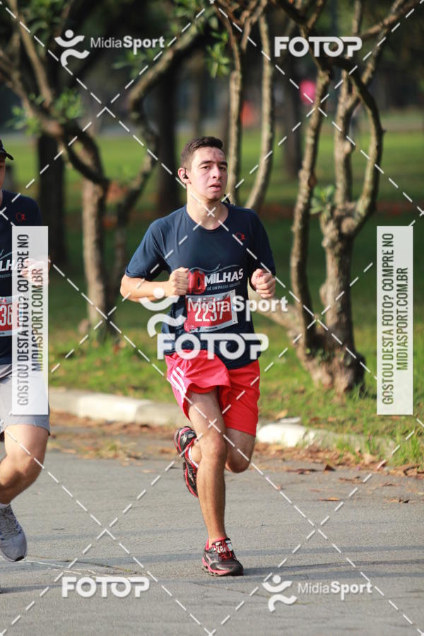 Buy your photos of the event10 Milhas 2018 - So Paulo on Fotop