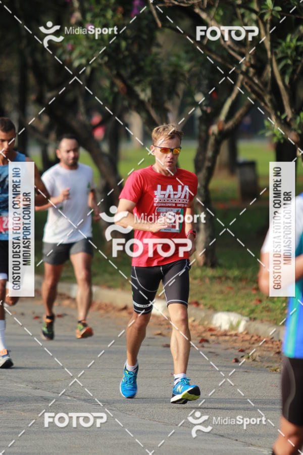 Buy your photos of the event10 Milhas 2018 - So Paulo on Fotop