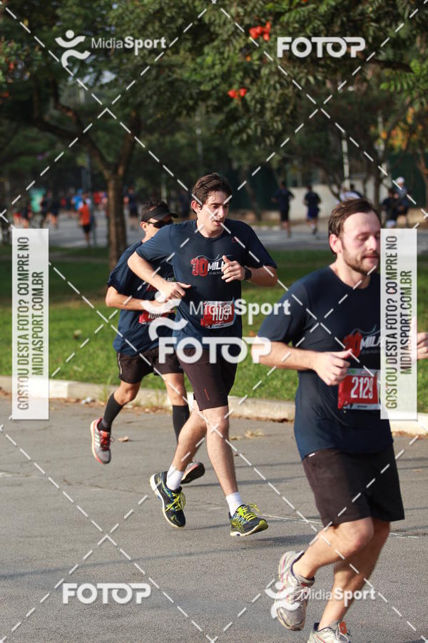 Buy your photos of the event10 Milhas 2018 - So Paulo on Fotop