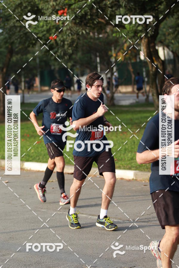 Buy your photos of the event10 Milhas 2018 - So Paulo on Fotop