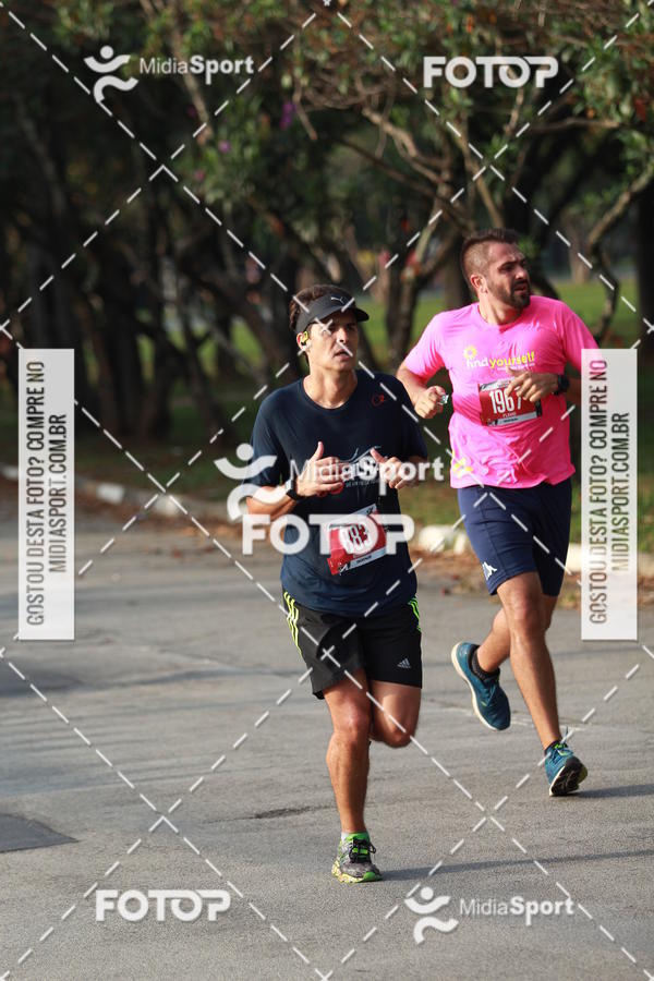 Buy your photos of the event10 Milhas 2018 - So Paulo on Fotop