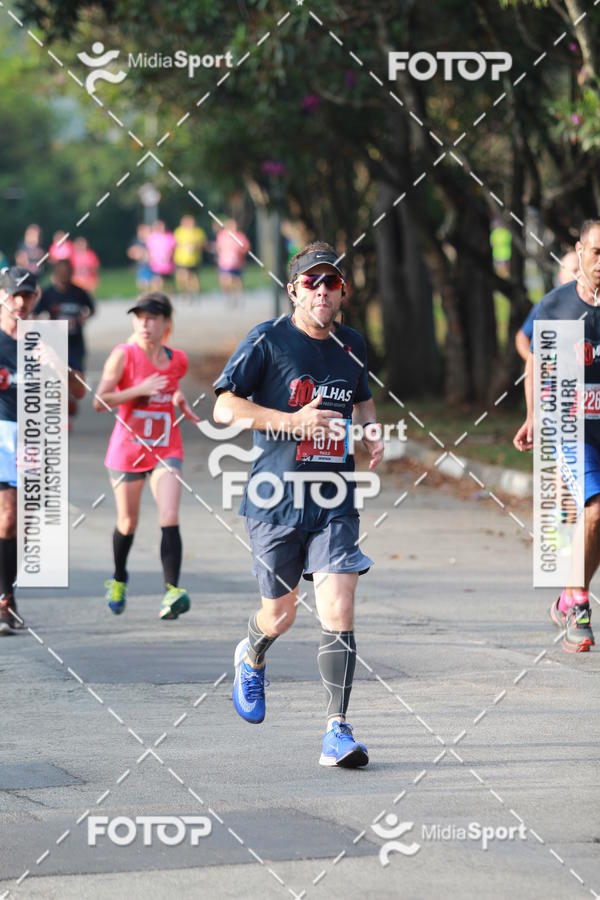 Buy your photos of the event10 Milhas 2018 - So Paulo on Fotop