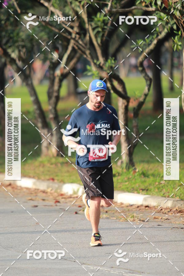 Buy your photos of the event10 Milhas 2018 - So Paulo on Fotop