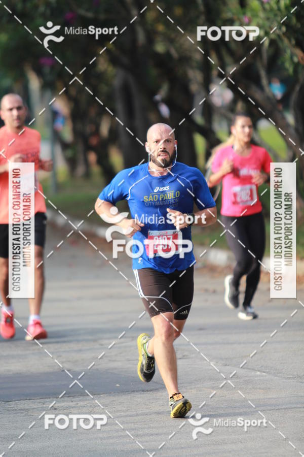 Buy your photos of the event10 Milhas 2018 - So Paulo on Fotop