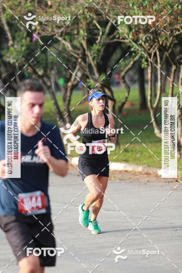 Buy your photos of the event10 Milhas 2018 - So Paulo on Fotop