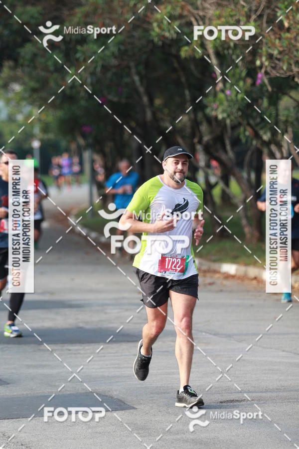 Buy your photos of the event10 Milhas 2018 - So Paulo on Fotop