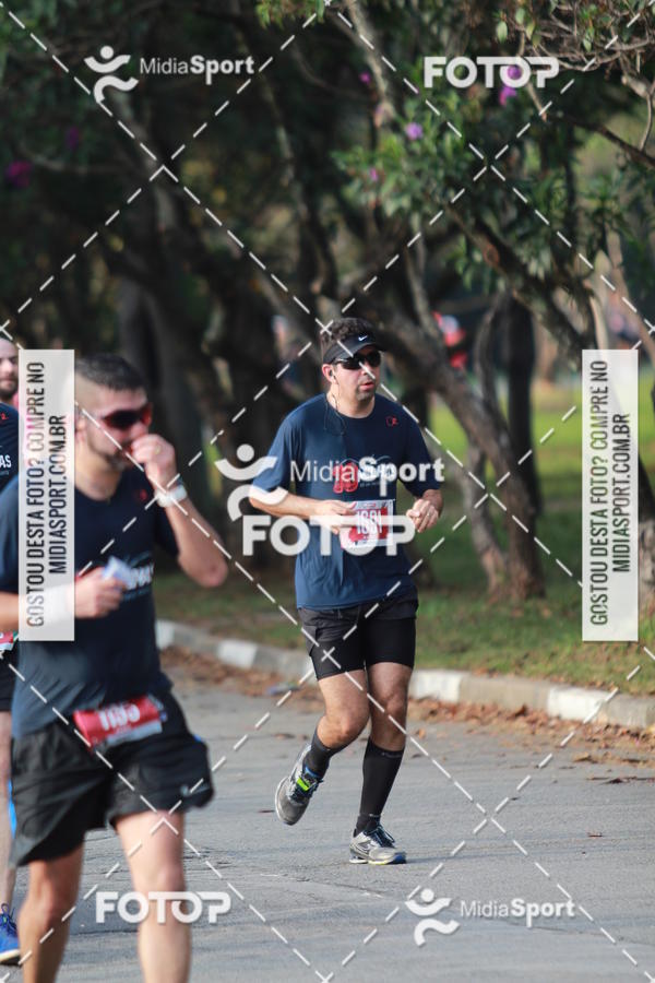 Buy your photos of the event10 Milhas 2018 - So Paulo on Fotop