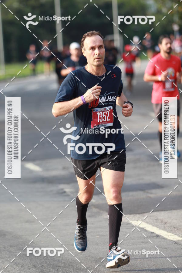 Buy your photos of the event10 Milhas 2018 - So Paulo on Fotop