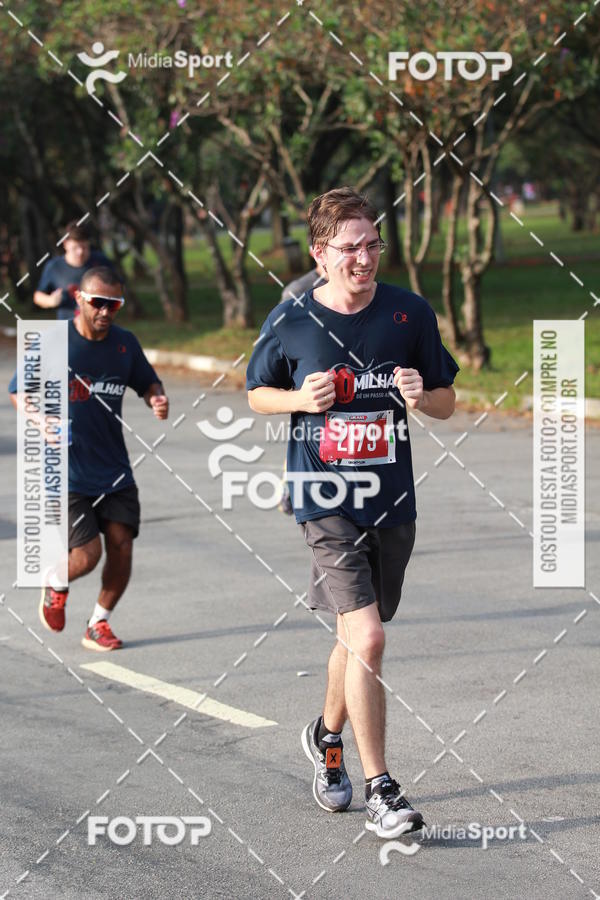 Buy your photos of the event10 Milhas 2018 - S�o Paulo on Fotop