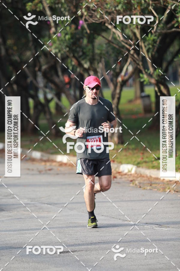 Buy your photos of the event10 Milhas 2018 - S�o Paulo on Fotop