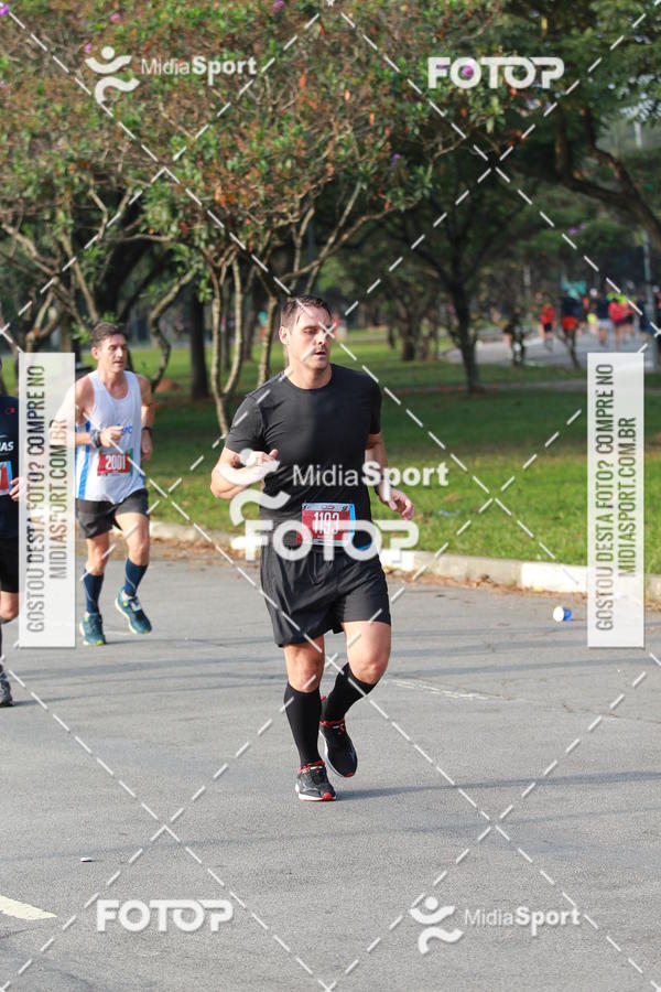 Buy your photos of the event10 Milhas 2018 - S�o Paulo on Fotop